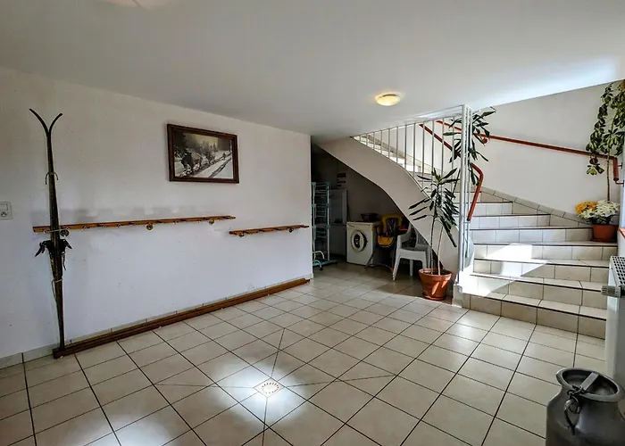 A - Proche Et Pistes, Chem Cheminee, 2 - Fr-1-589-108 *